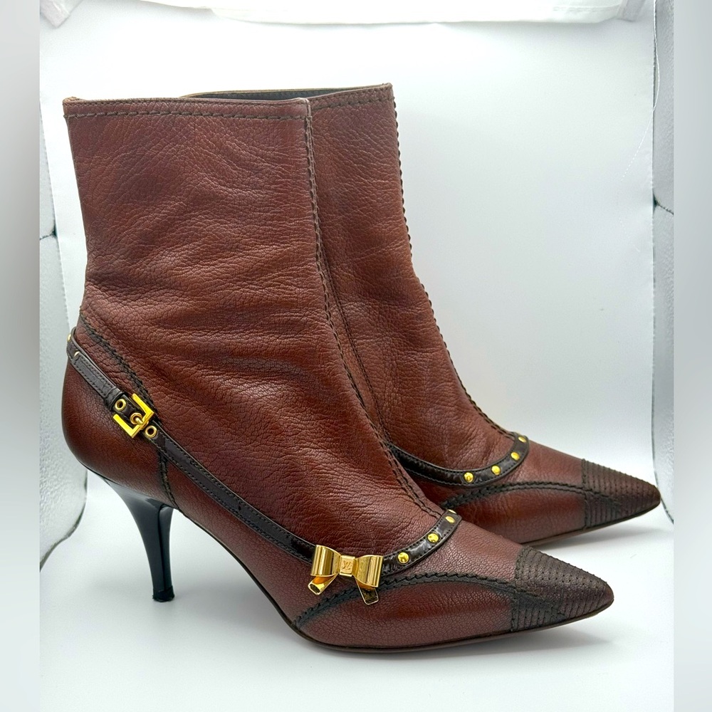 Louis Vuitton Brown Leather Pointed-Toe Heeled Boots with Gold Accents